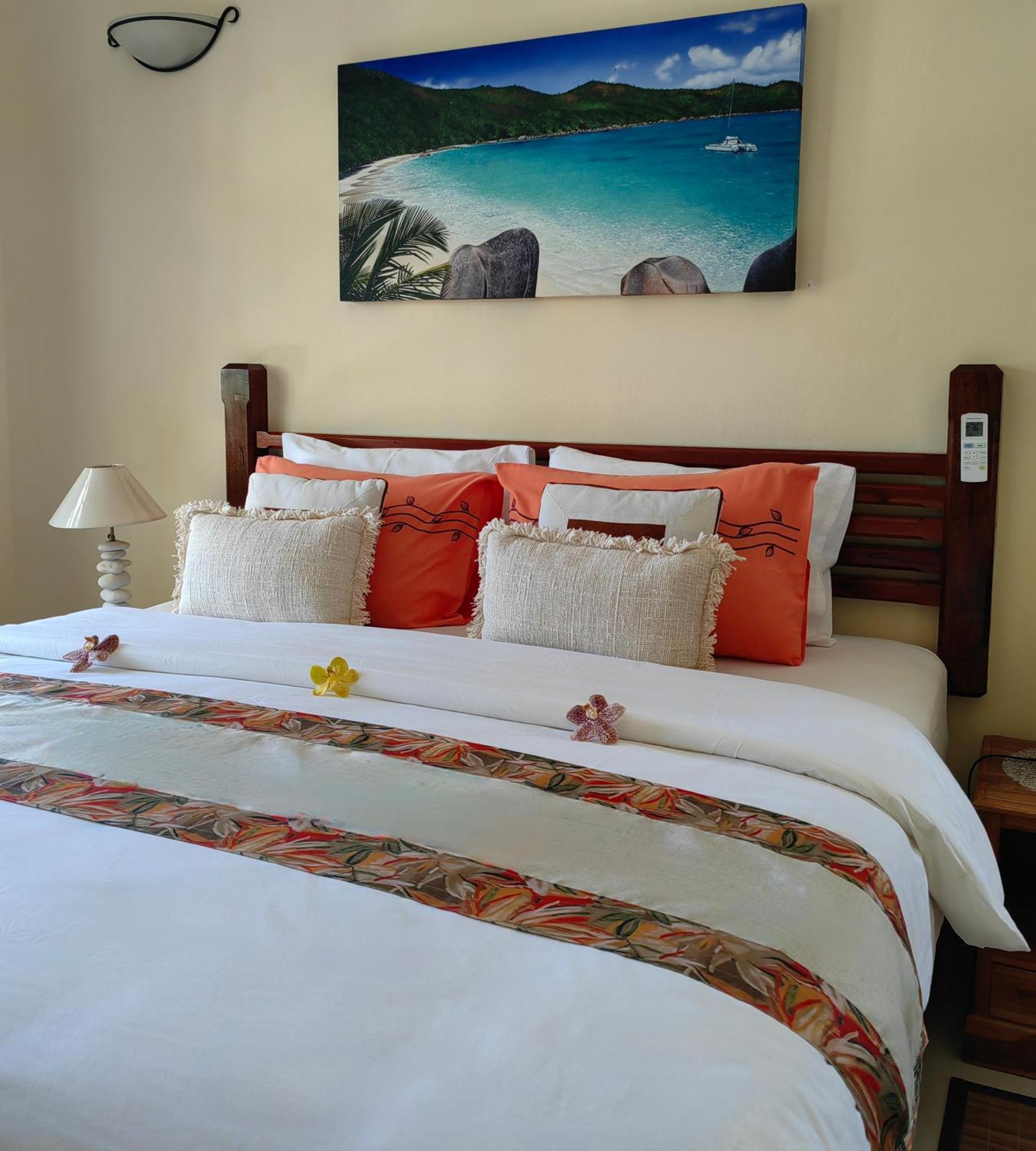 Maison Charme De L'Ile La Digue Bagian luar foto